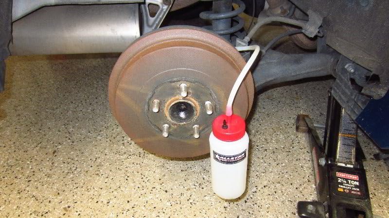 Allstar Performance ALL11017 Bleeder Bottle with Magnet and Check Valve , White customer photo 1