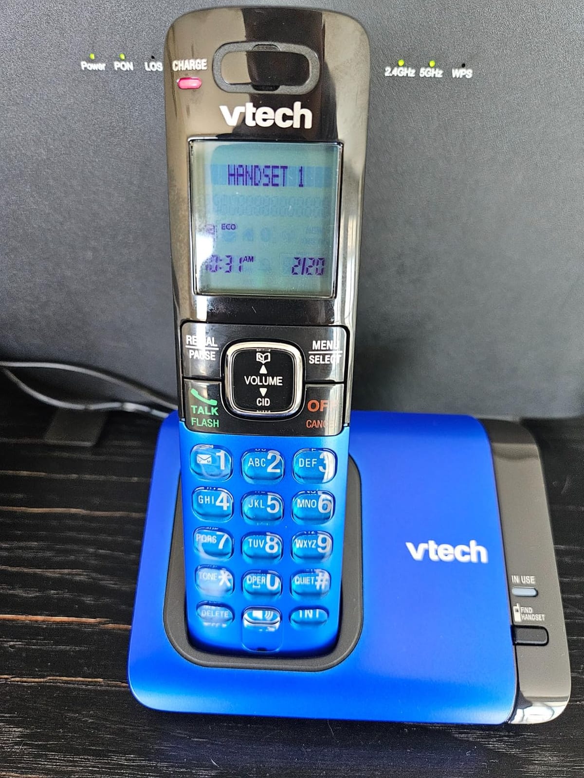 VTech CS6719-2 2-Handset Cordless Phone with Caller ID/Call Waiting, Handset Intercom & Backlit Display/Keypad, Silver customer photo 2