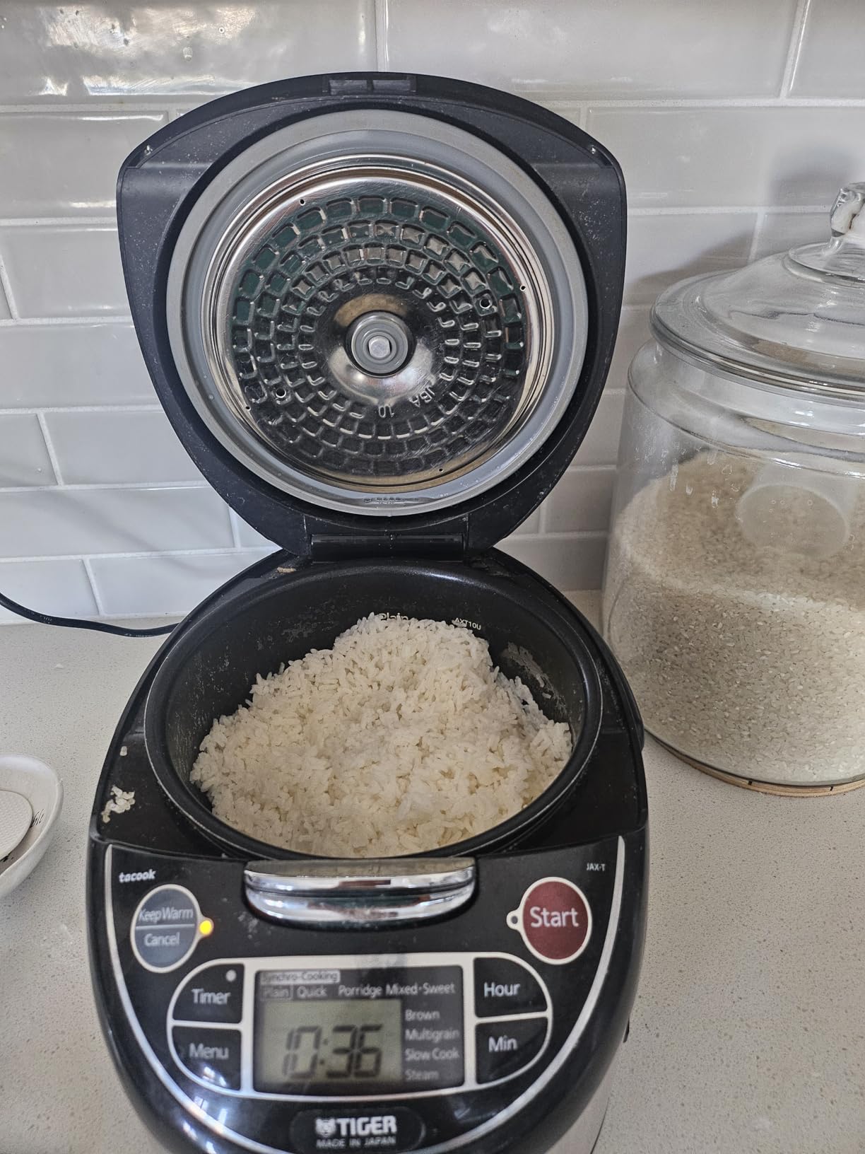 Tiger Jax T18u K 10 Cup Micom Rice Cooker (Stainless Steel) customer photo 1