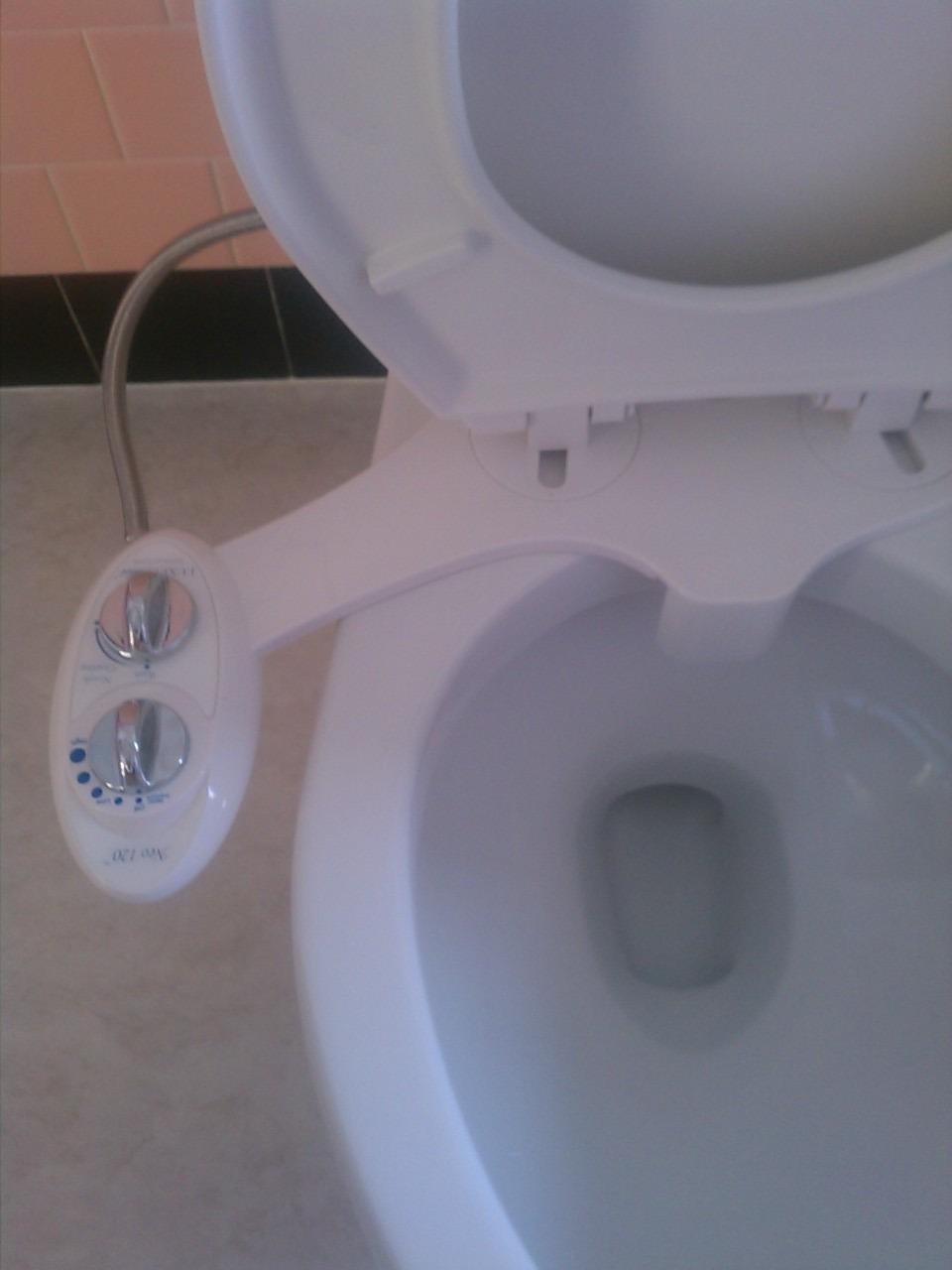 LUXE Bidet NEO 120 - Bidet Attachment for Toilet Seat, White customer photo 2