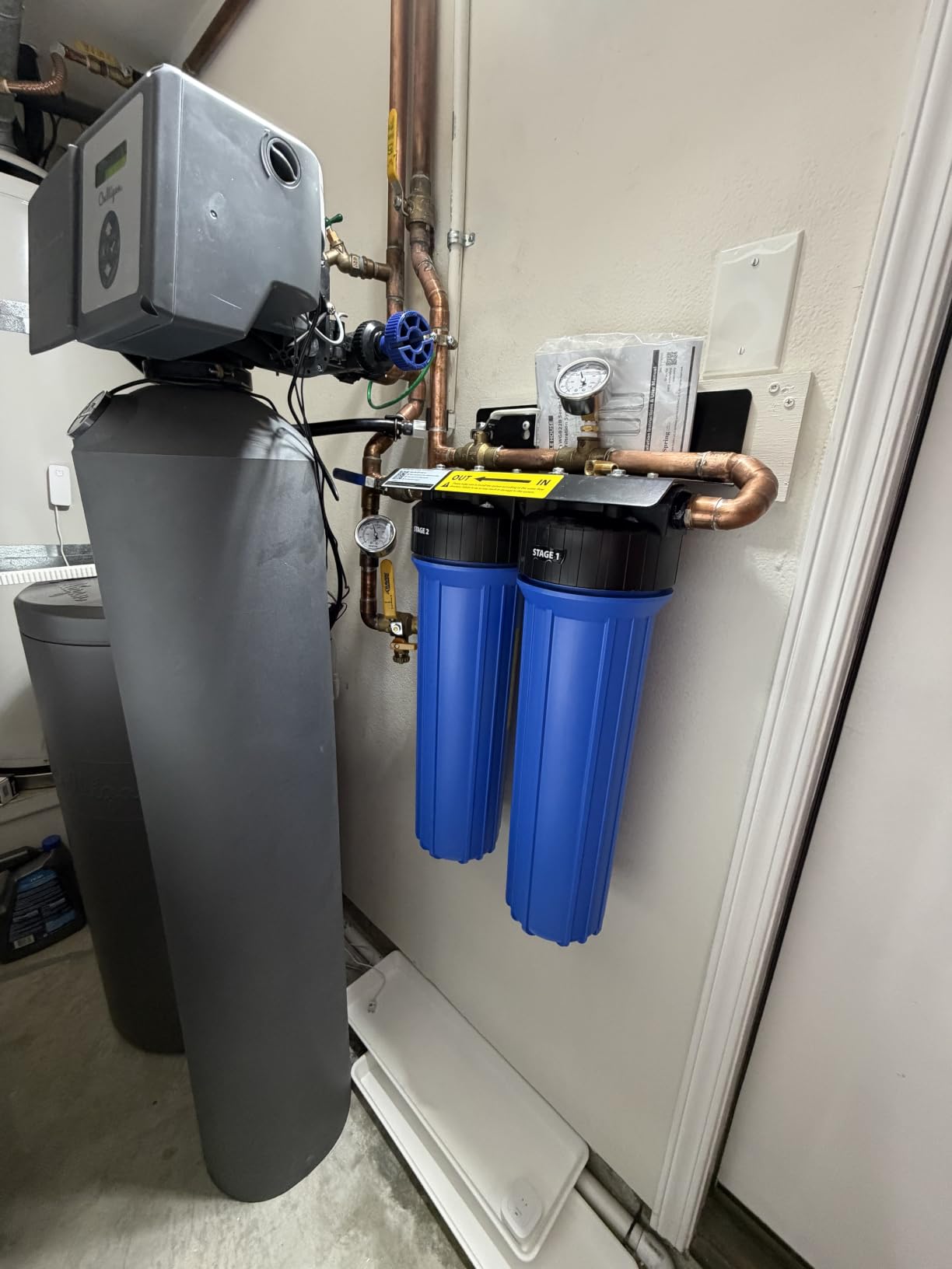 iSpring WGB22B 2-Stage Whole House Water Filtration System, 20” x 4.5” Sediment & Carbon Block Filters, Removes up to 99% Chlorine, Fine Sediment and Bad Taste Removal customer photo 2