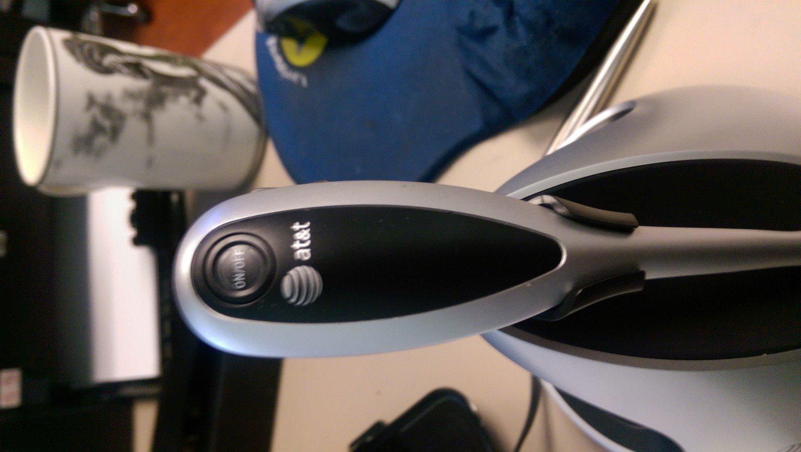 AT&T SB67118 / SB67138 SynJ 4-Line Extendable Range Corded-Cordless + (3) SB67108 Cordless Handsets customer photo 1