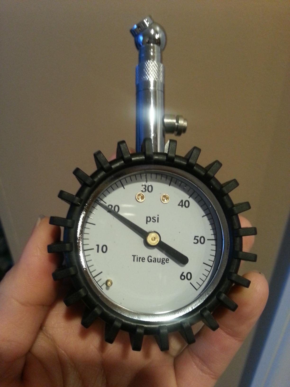 Tire Pressure Gauge for Cars, ANSI Certified 60 PSI Analog Dial Gauge customer photo 1