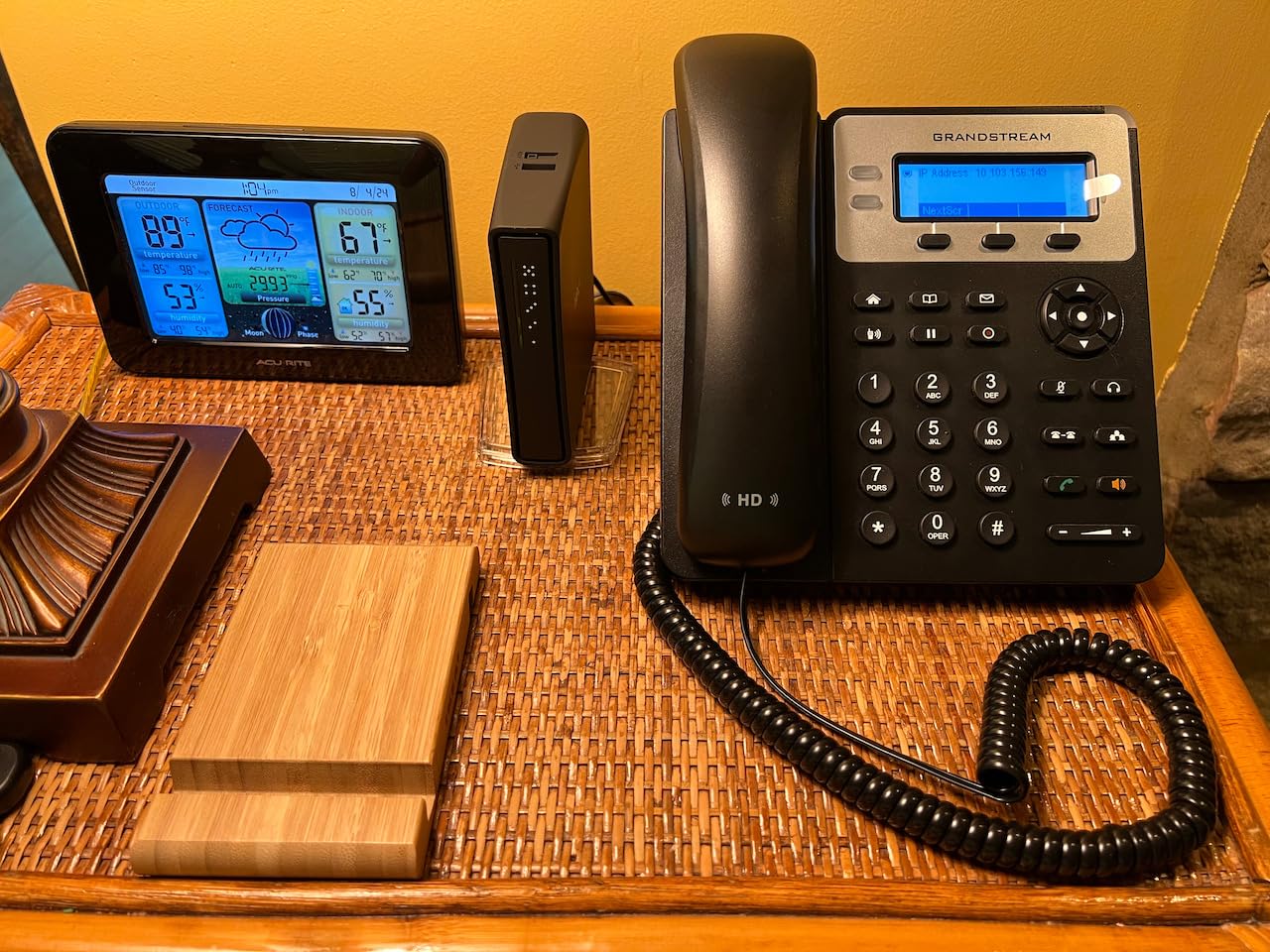 Grandstream GXP1625 IP Phone | 2 Lines, 2 SIP Accounts | 2.9-Inch LCD Display | Dual-Port 10/100 Ethernet with Integrated PoE customer photo 2