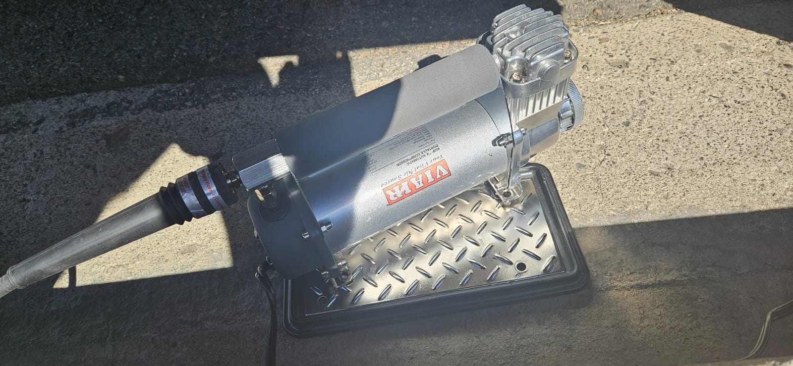 VIAIR 450P-RV Automatic 12V Air Compressor, 150 PSI for RVs and Trucks customer photo 1