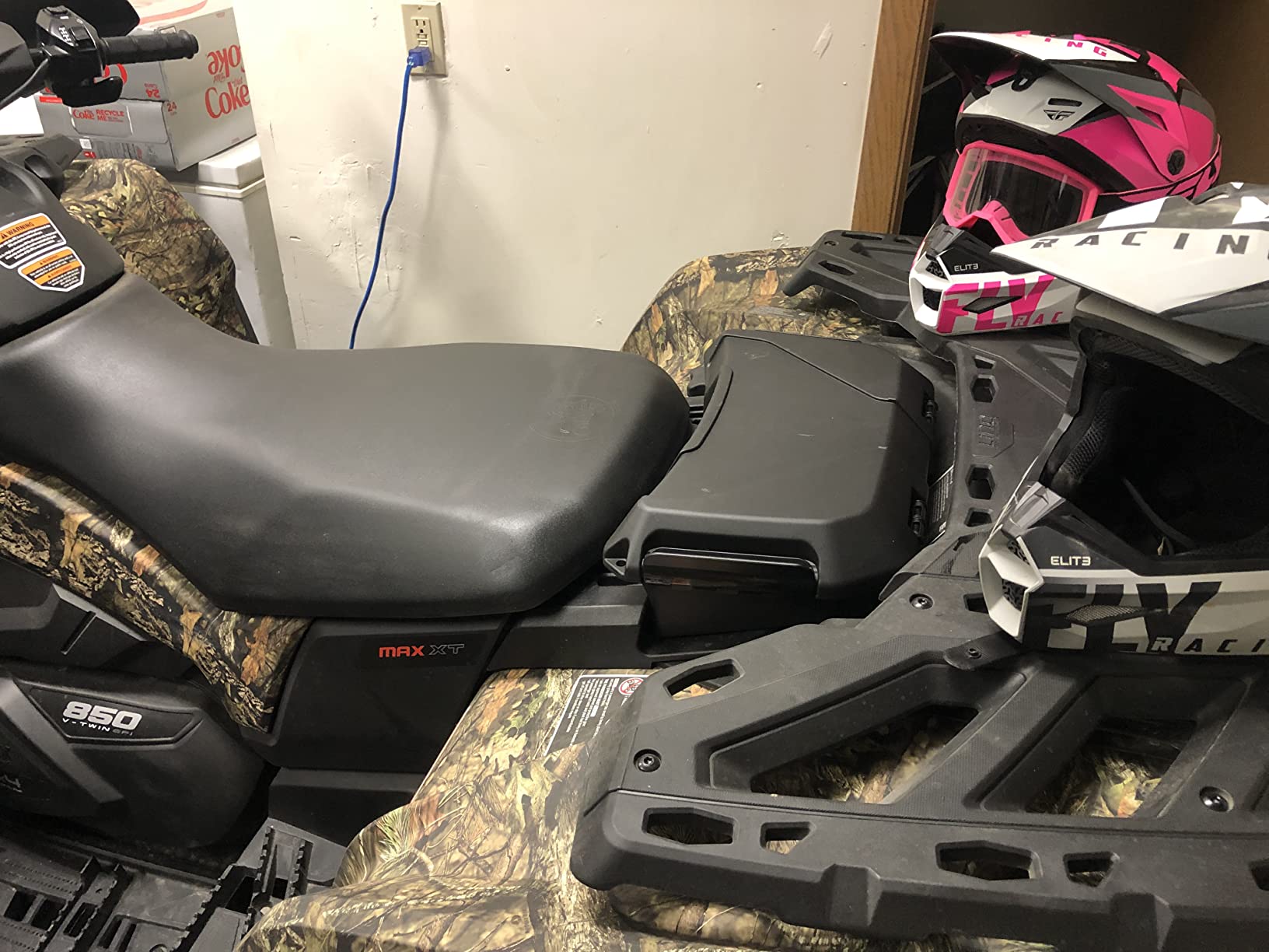 Can-Am New OEM Outlander/Outlander MAX LinQ 2 Gal. Storage Box, 708200408 customer photo 2