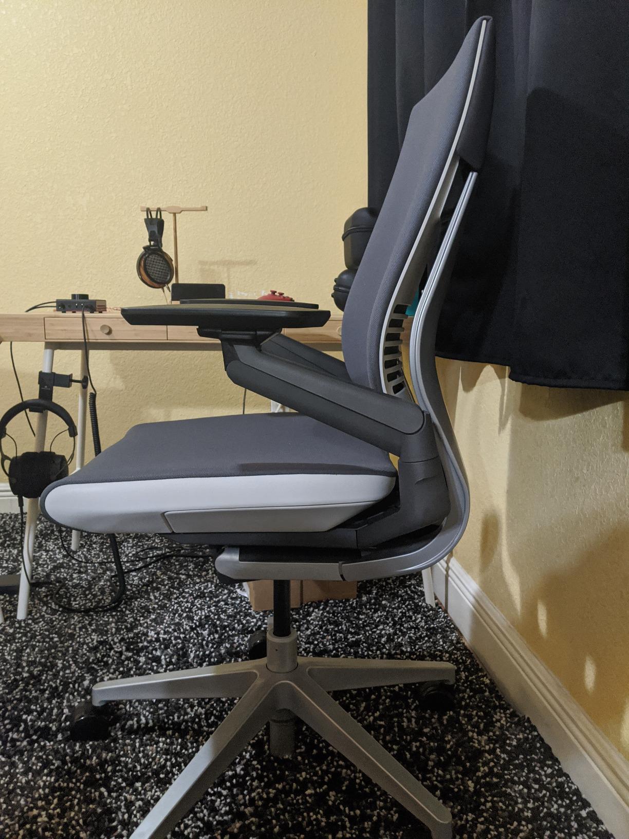 Steelcase Gesture Office Chair - Ergonomic Work Chair with Wheels for Carpet - Comfortable - Intuitive-to-Adjust for Desk - 360-Degree Arms - Licorice Fabric customer photo 2