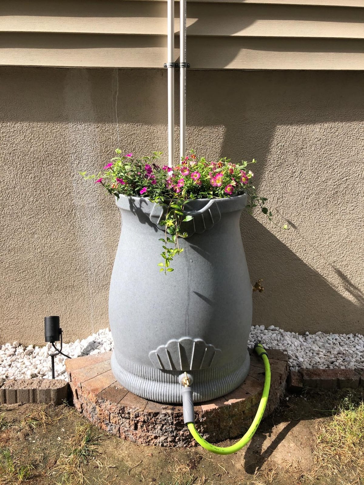 Good Ideas Rain Wizard Urn Shaped Water Collection Barrel, 50 Gallon | Light Granite- Plastic Resin Rain Barrel, Rainwater Collector with Self-Draining Planter Top & Meshed Screen to Block Debris customer photo 2