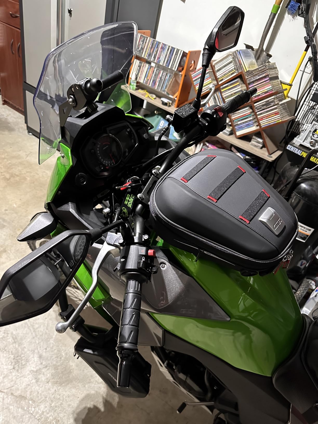 GIVI MT505 5 liter tanklock tank bag customer photo 2
