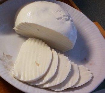 Ultimate Cheese Making Kit - Food Network's Best Overall Kit & Best Hard & Soft Cheese Kit - Make Mozzarella, Feta, Cheddar, Halloumi, Ricotta, Chèvre & More - Non-GMO, Made in USA customer photo 1