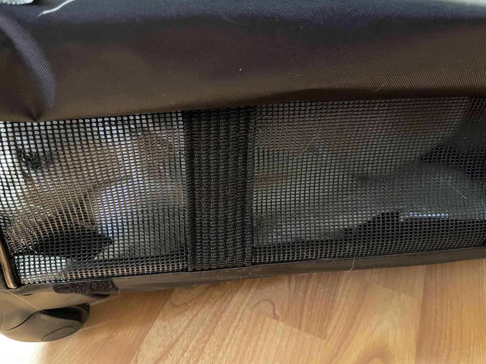 Sherpa on Wheels Indoor Pet Dog Carrier, Black Large for All Breed Sizes customer photo 1