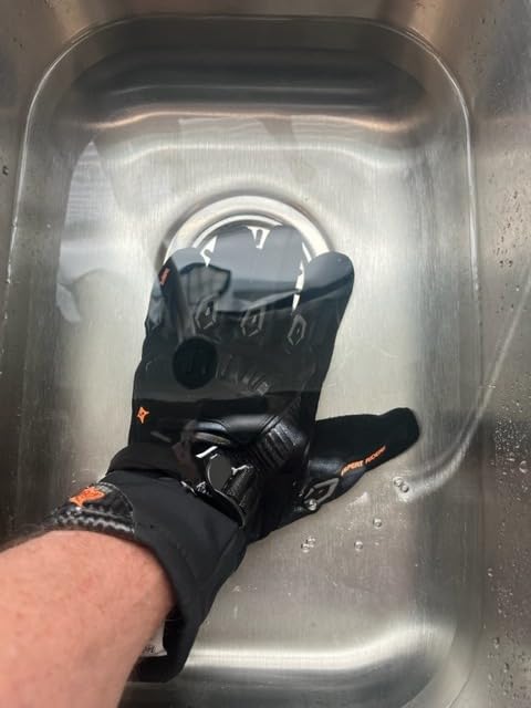 IRON JIA'S Winter Motorcycle Gloves for Men and Women, CE Level 1 KP customer photo 1