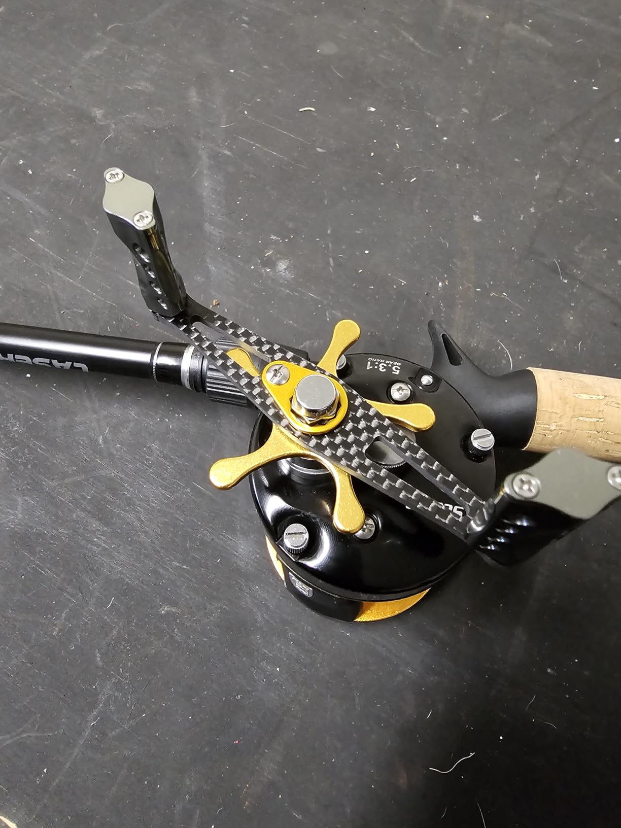 Lew's Speed Cast 5.3:1 Right Hand Casting Reel, Black/Gold customer photo 2