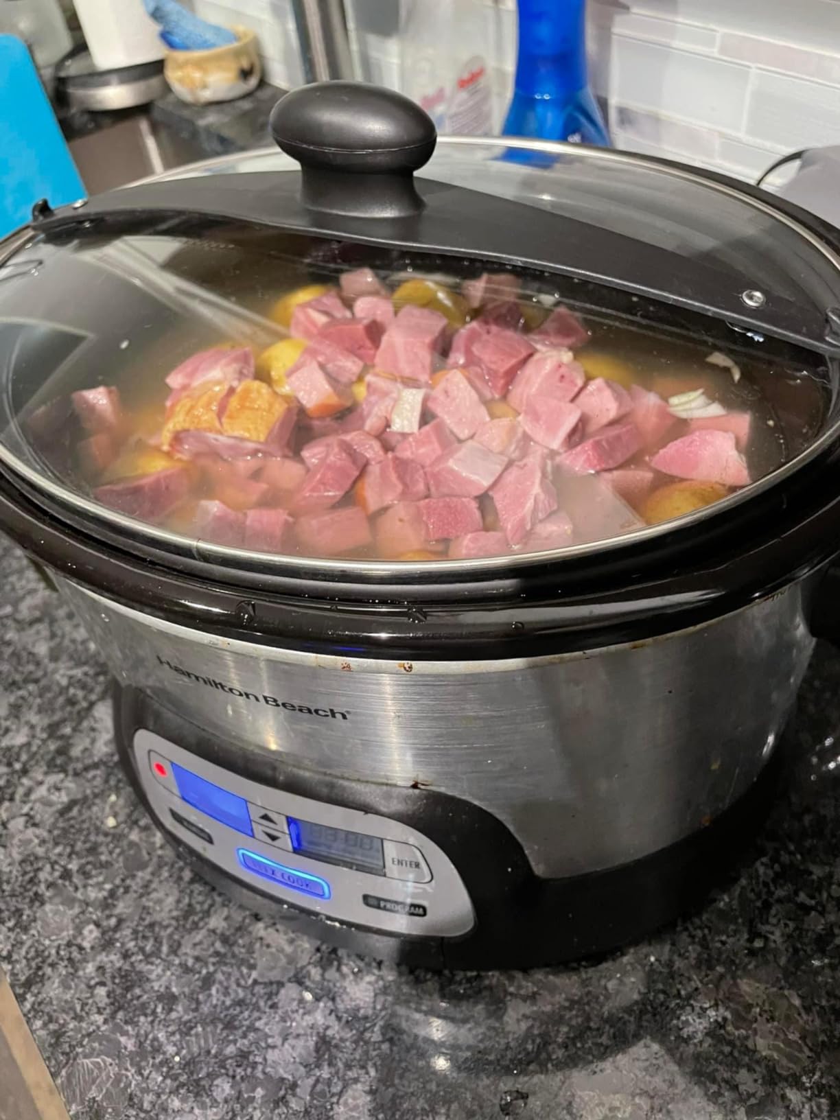 Hamilton Beach 33861 Portable Programmable Slow Cooker, Dishwasher Safe Crock, 6 Qt, FlexCook Dual Digital Timer/2 Heat Settings, Lid Lock for Easy Travel, Silver customer photo 1
