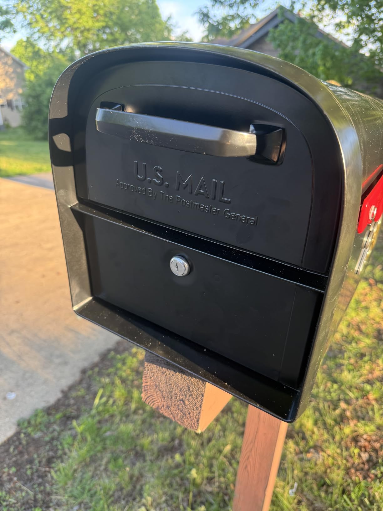 Architectural Mailboxes 6300B-10 Oasis 360 Locking Parcel Mailbox, Extra Large, Black, 6300B-10 customer photo 1