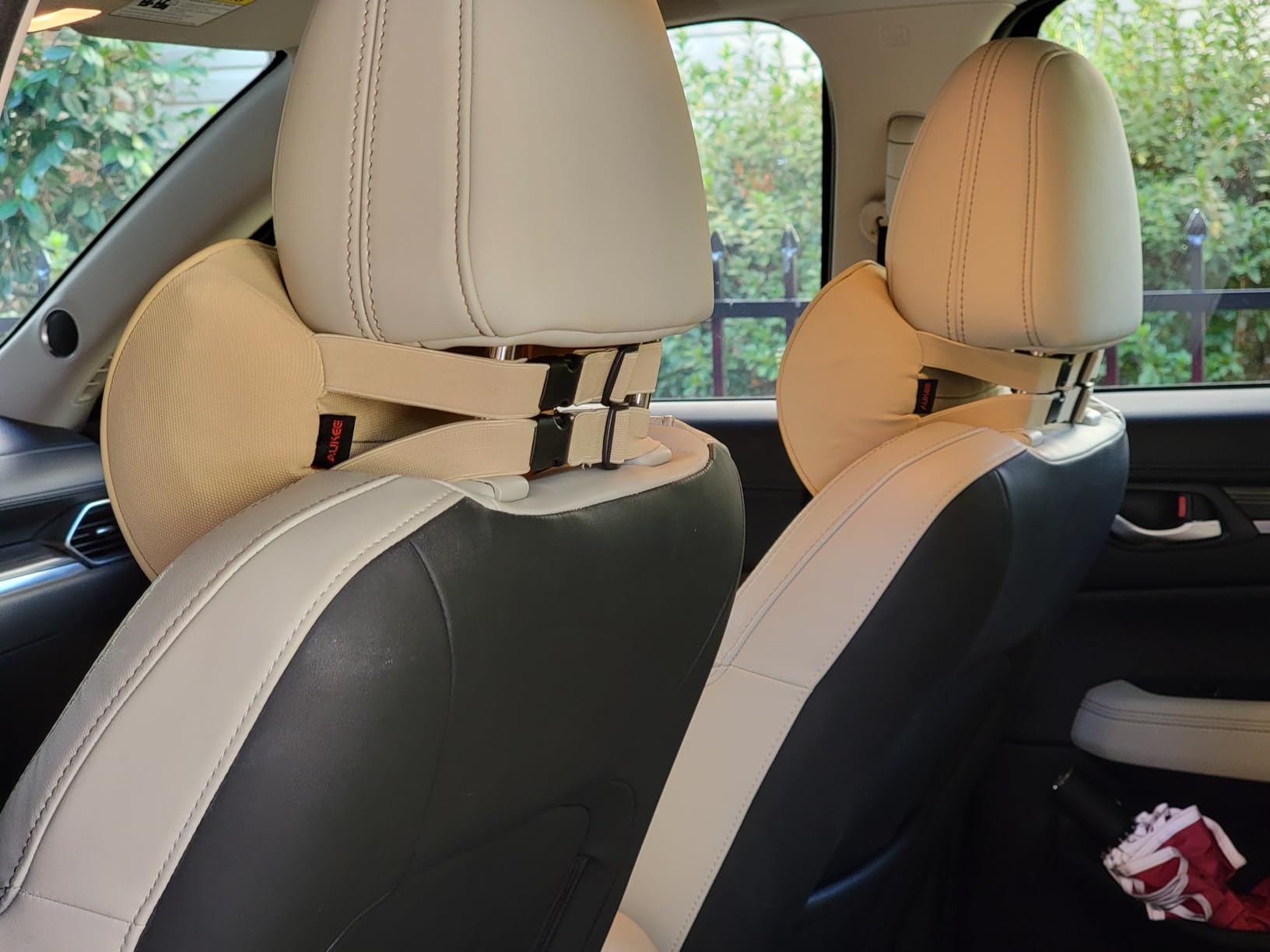 Aukee Car Headrest Pillow Memory Foam Car Neck Pillow with Adjustable Strap Soft Leather Headrest for Driving Home Office Black (1PC) customer photo 1