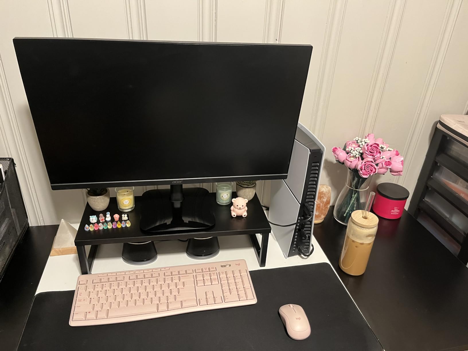 Logitech MK270 Full Size Wireless Keyboard and Mouse Combo - Black customer photo 1