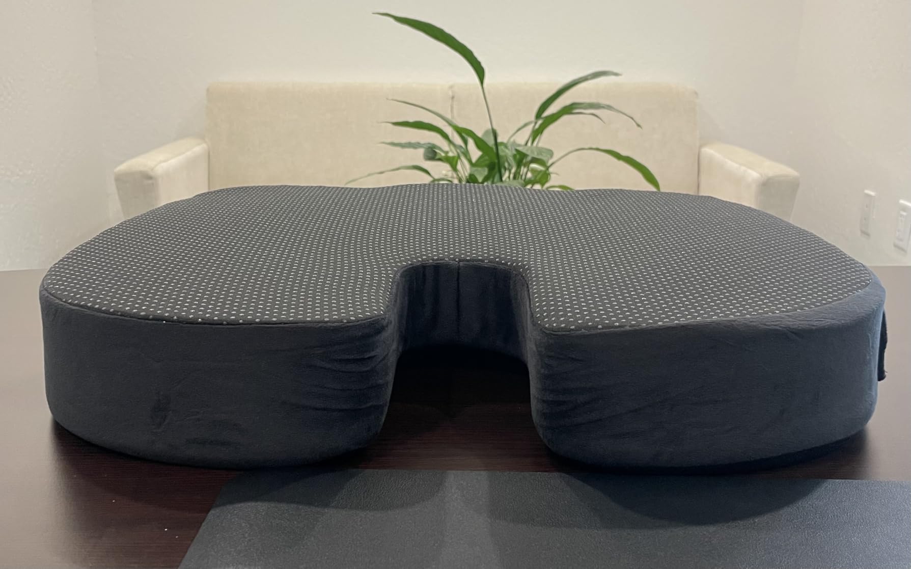 Sleepavo Office Chair Cushion, Seat Cushion for Tailbone Pain Relief Butt customer photo 1