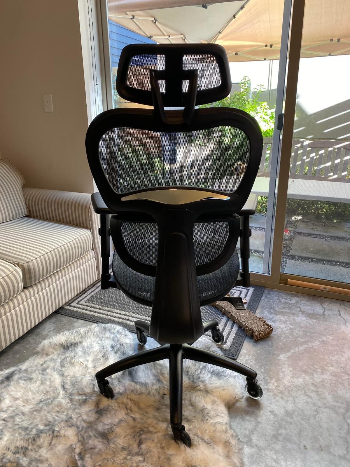 Nouhaus Ergo3D Ergonomic Office Chair Lumbar Support Mesh Office Chair with 4D Adjustable Armrest, Adjustable Headrest and Wheels, Mesh High Back Home Office Desk Chairs(Black) customer photo 1