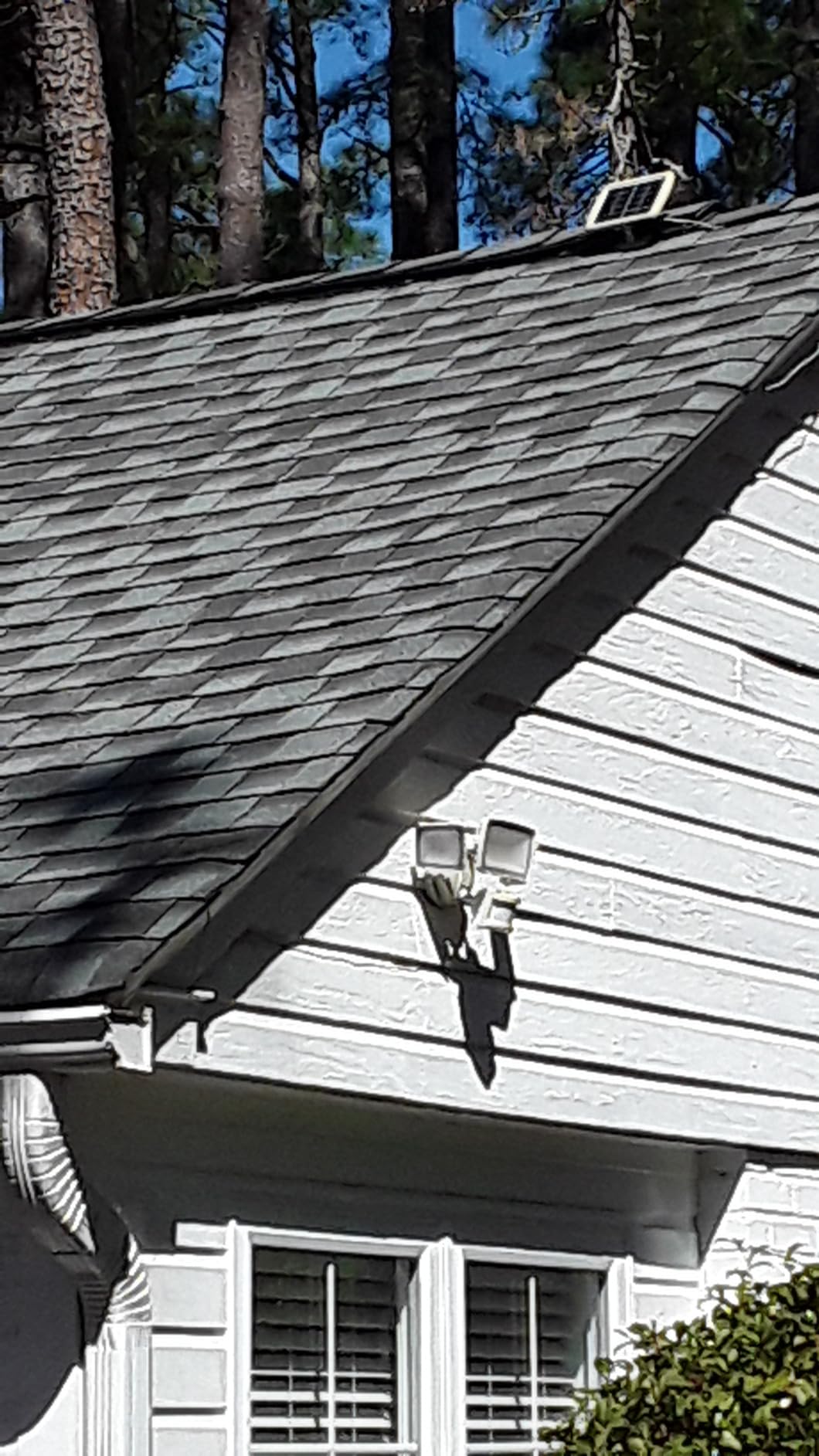 LEPOWER Solar LED Security Lights, PIR Motion Sensor Outdoor, 1600LM, Yard customer photo 2