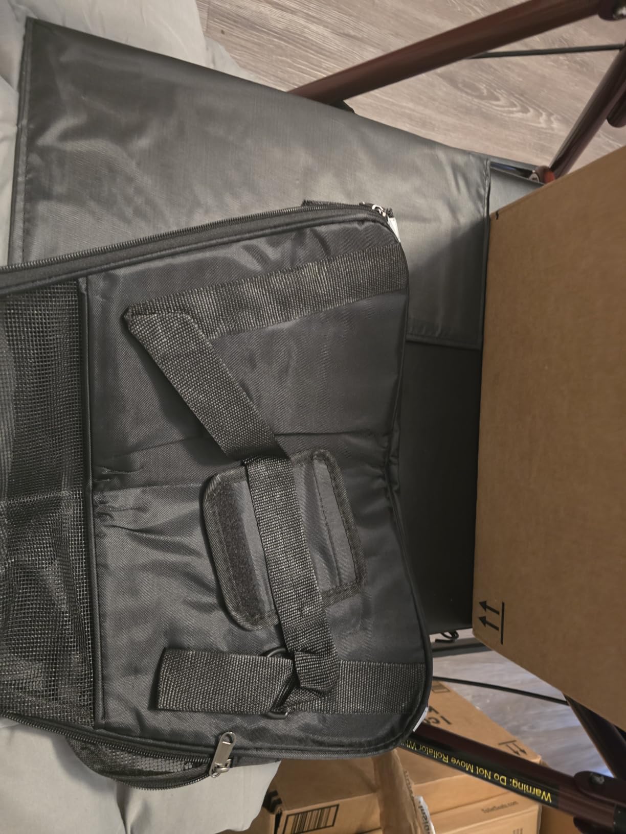 MuchL Pet Carrier Soft-Sided Carriers for Cat Carriers Dog Carrier for Small Medium Cats Dogs Puppies Pet Carrier Airline Approved Cat Dog Pet Travel Carrier (Medium,Black) customer photo 1