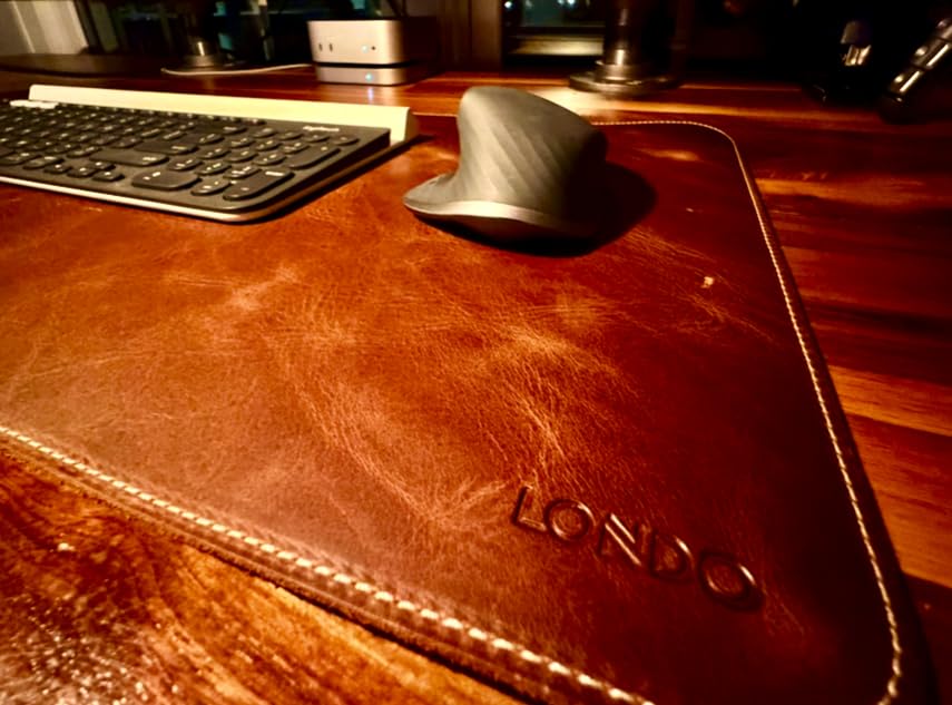 Londo Top Grain Leather Extended Mouse Pad – Large Desk Mat for Office & Gaming, Smooth Writing Surface, Non-Slip Base, Durable & Stylish Workspace Accessory customer photo 1