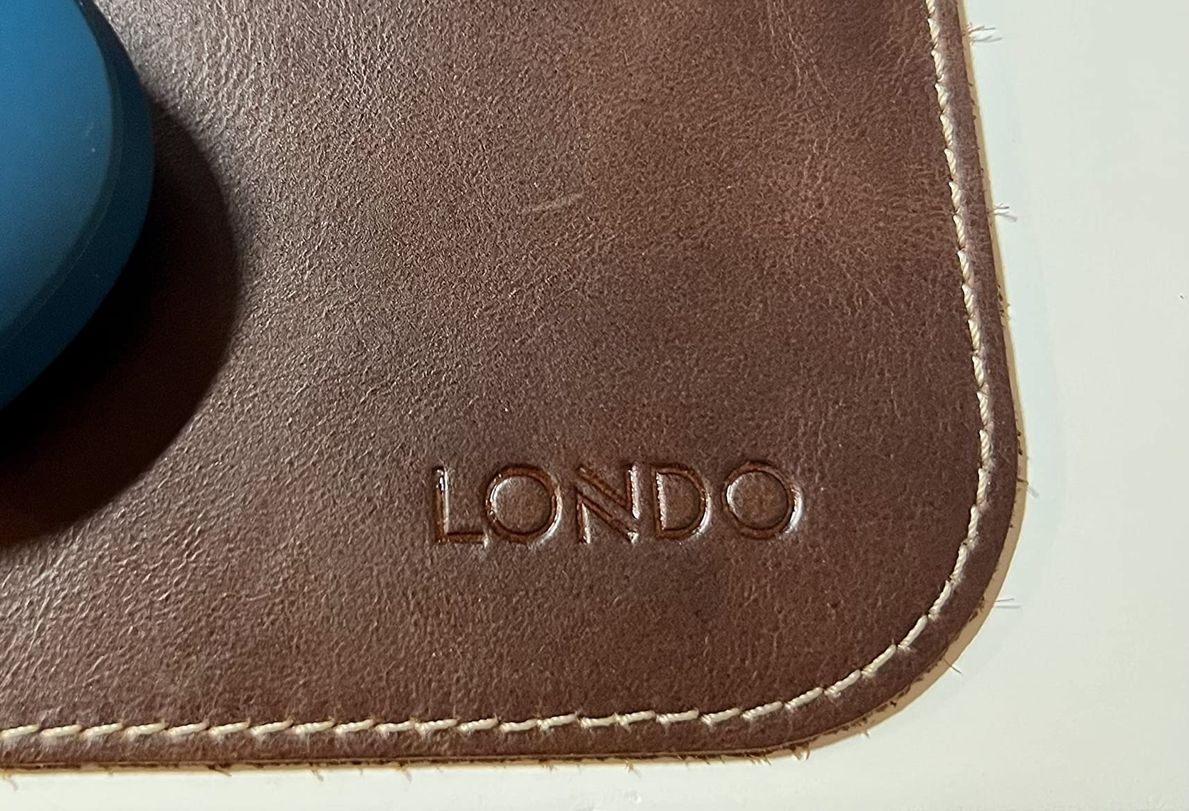 Londo Top Grain Leather Extended Mouse Pad – Large Desk Mat for Office & Gaming, Smooth Writing Surface, Non-Slip Base, Durable & Stylish Workspace Accessory customer photo 2