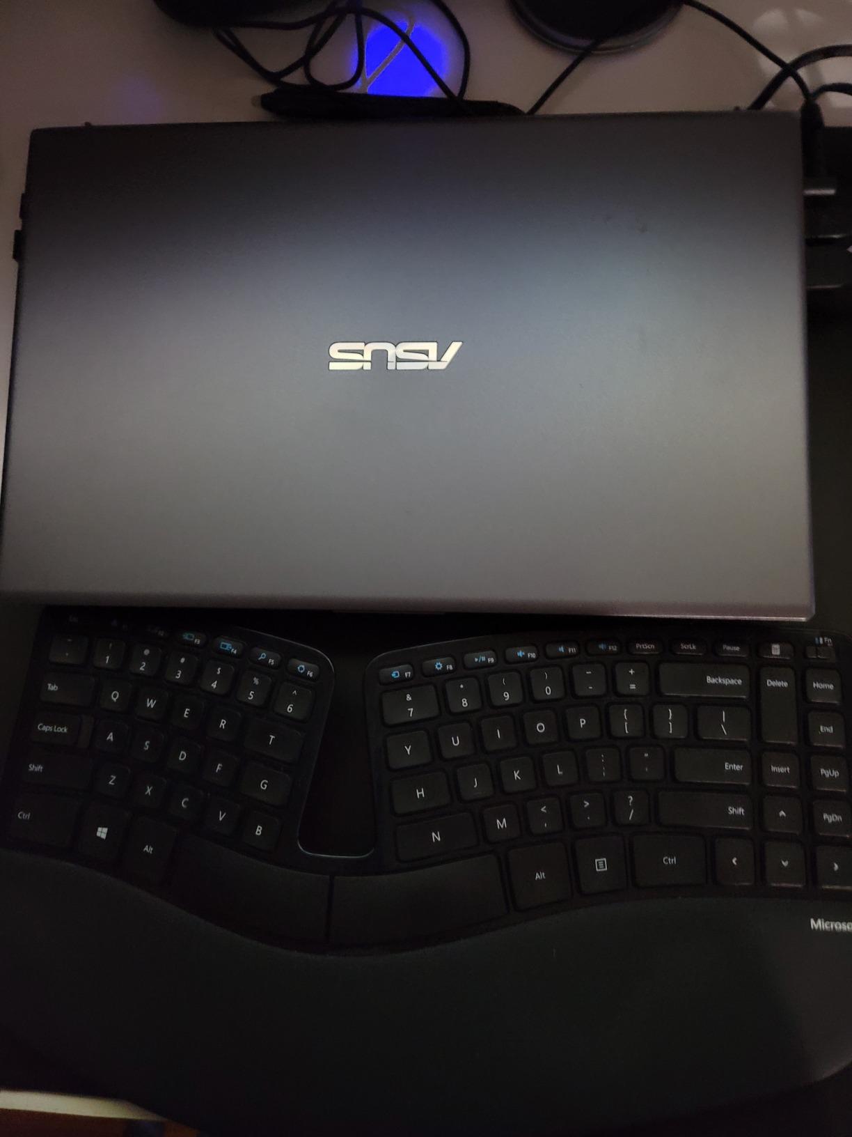 ASUS F512DA-EB51 VivoBook 15 Thin and Light Laptop, 15.6” Full HD, AMD Quad Core R5-3500U CPU, 8GB DDR4 RAM, 256GB PCIe SSD, AMD Radeon Vega 8 Graphics, Windows 10 Home, Slate Gray customer photo 2