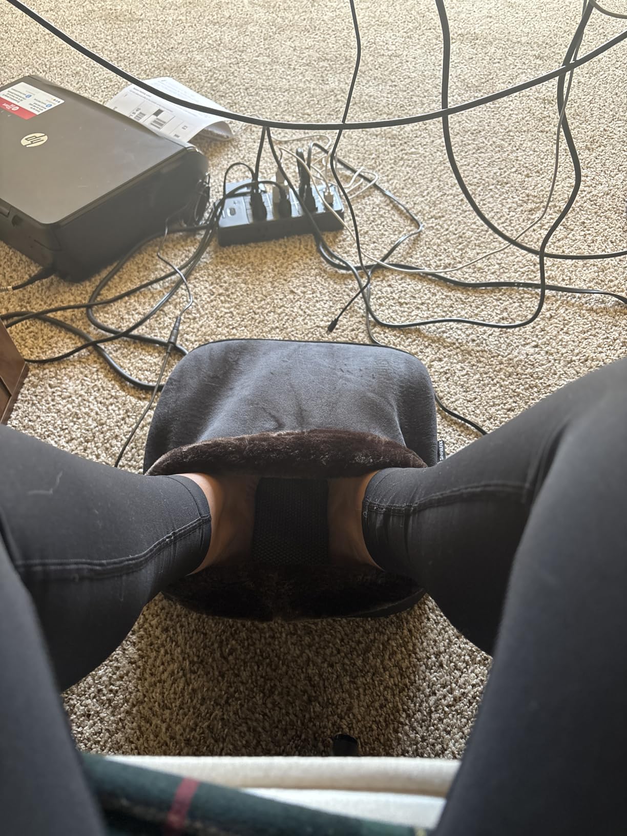 Snailax Shiatsu Foot Massager with Heat, Foot Warmer with Removable Cover | 2-in-1 Foot and Back Massager, Reversible Kneading Foot Massager Machine for Home Office Use, Gift for Women Men customer photo 1