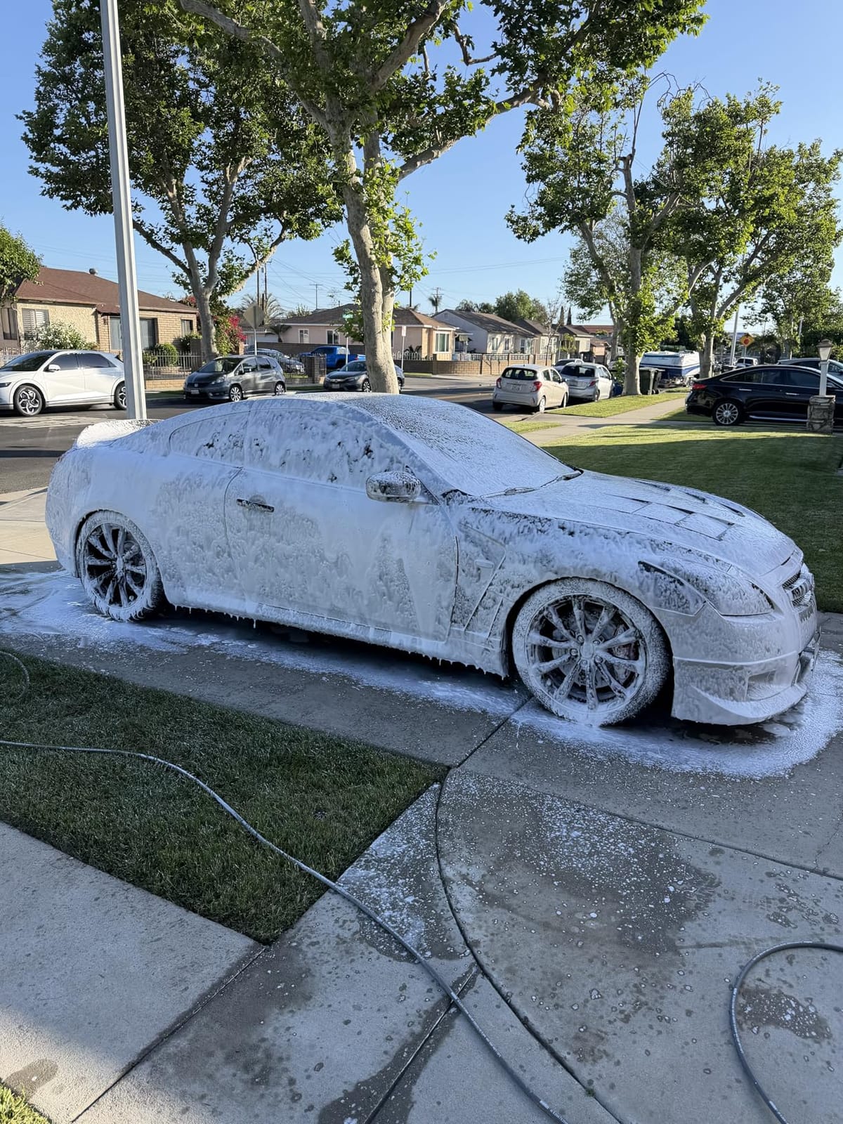 Adam’s Mega Foam Car Wash Soap (Gallon) – pH Neutral, Ultra Concentrated for Foam Cannon, Foaming Spray Gun, or Bucket – Safe for Wax, Sealants & Ceramic Coating – High Suds Car Cleaner customer photo 2