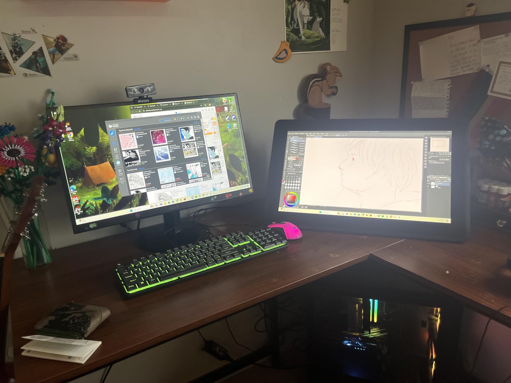 Wacom Cintiq 22, Drawing Tablet with Full HD Screen & Pro Pen 2 | Large creative workspace with advanced pen control for artists creating illustrations, comics, animation and digital art customer photo 2