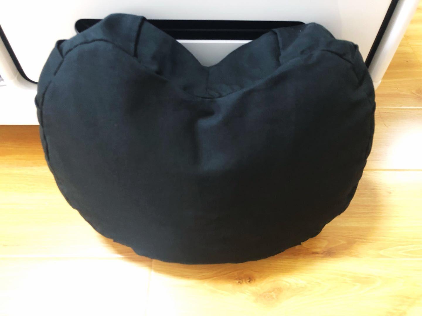 Crescent Zafu Meditation Pillow, D=17