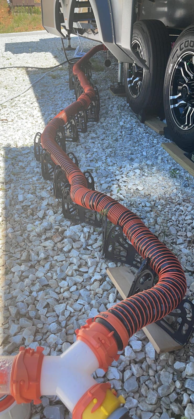 Camco RhinoEXTREME 20 Ft RV Sewer Hose Kit, Pre-Assembled, Swivel Fittings customer photo 1