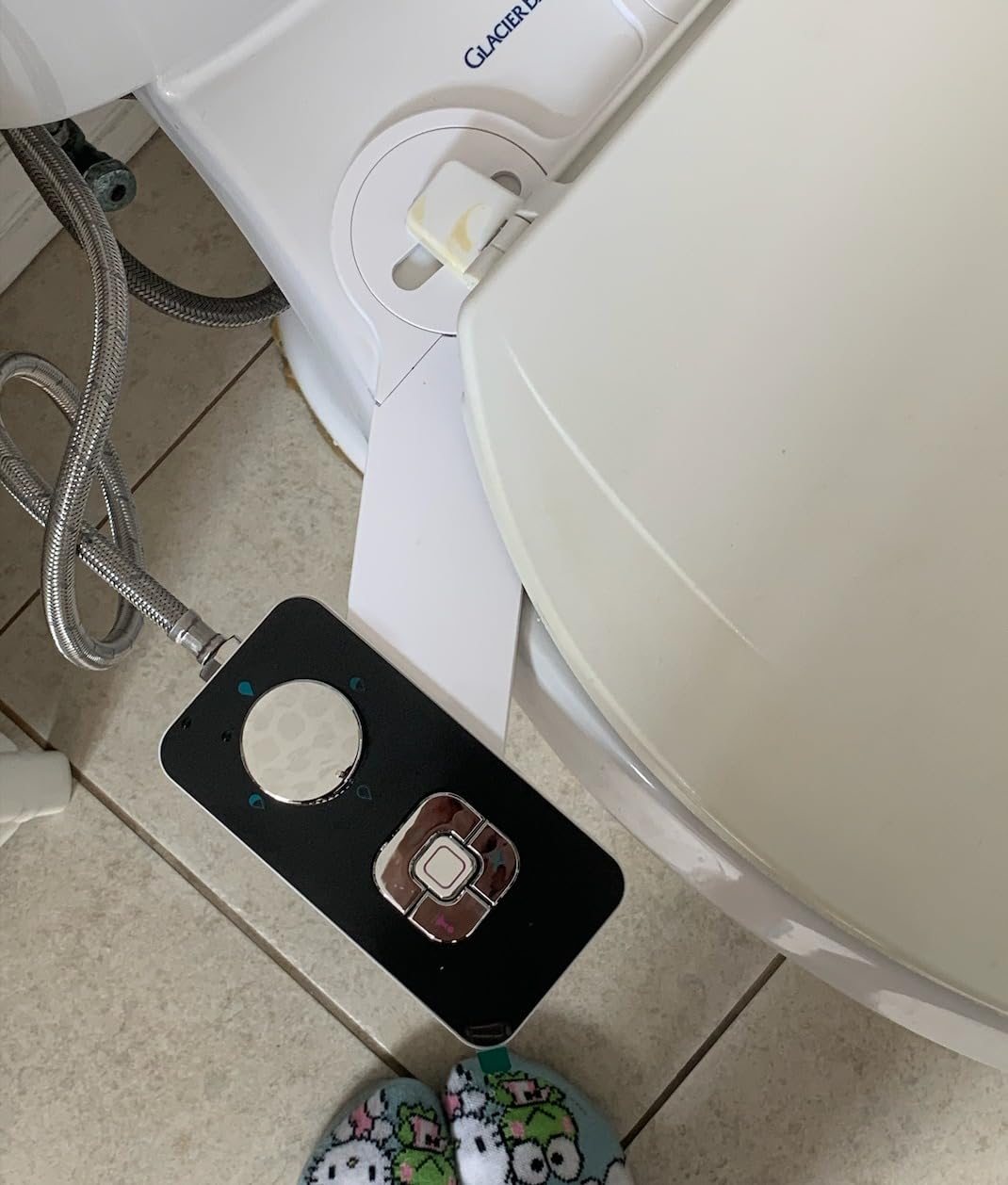 SAMODRA Bidet Attachment, Non-Electric Cold Water Bidet Toilet Seat Attachment with Pressure Controls, Retractable Self-Cleaning Dual Nozzles for Frontal & Rear Wash - Black customer photo 1