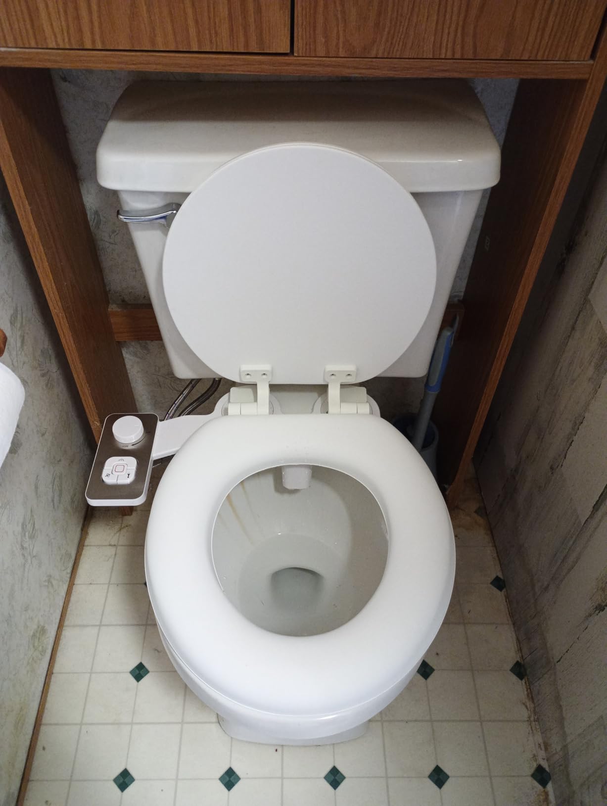 SAMODRA Bidet Attachment, Non-Electric Cold Water Bidet Toilet Seat Attachment with Pressure Controls, Retractable Self-Cleaning Dual Nozzles for Frontal & Rear Wash - Black customer photo 2