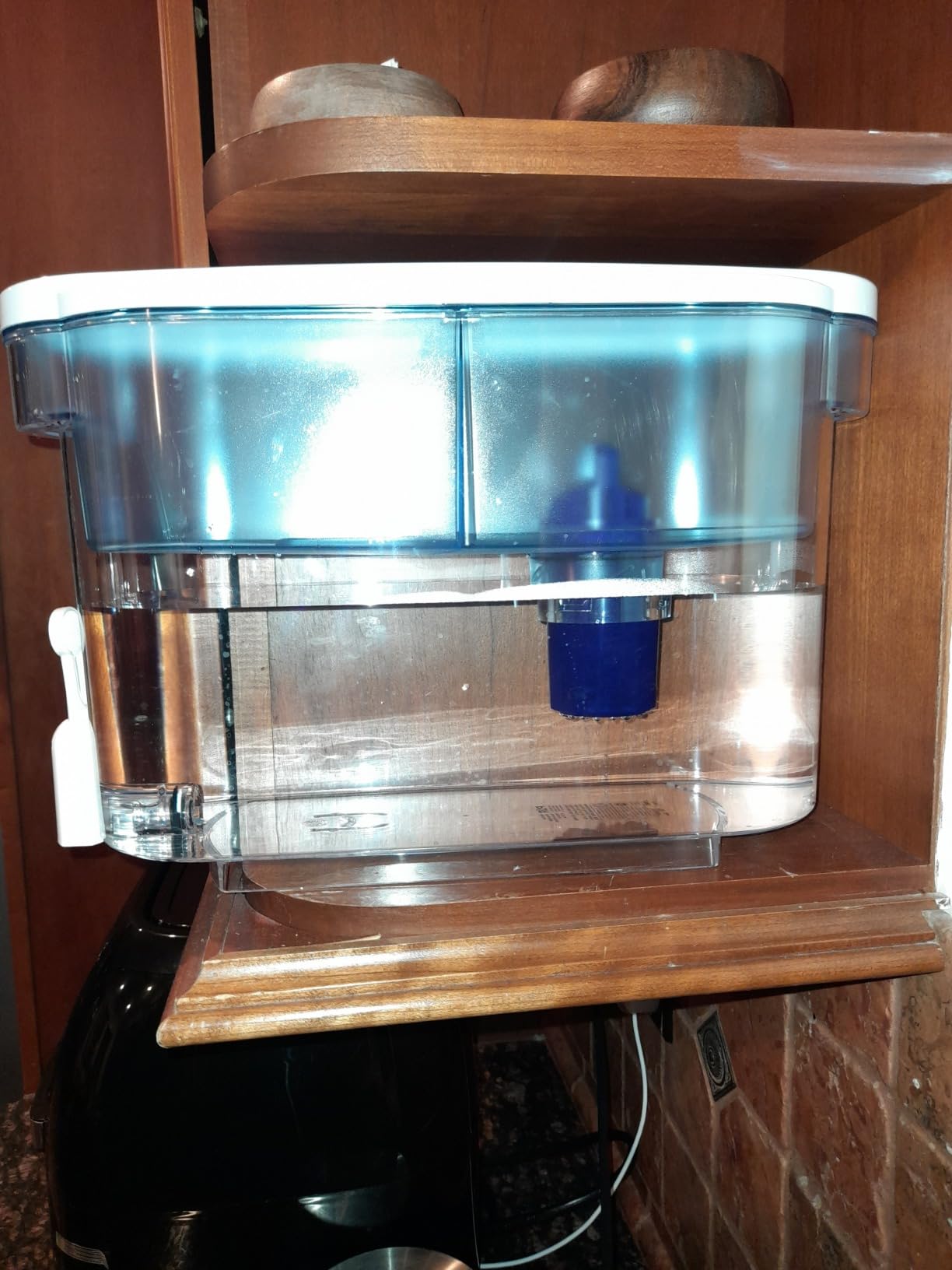 PUR 30-Cup Countertop Water Filter Dispenser for Fridge, White/Blue customer photo 2