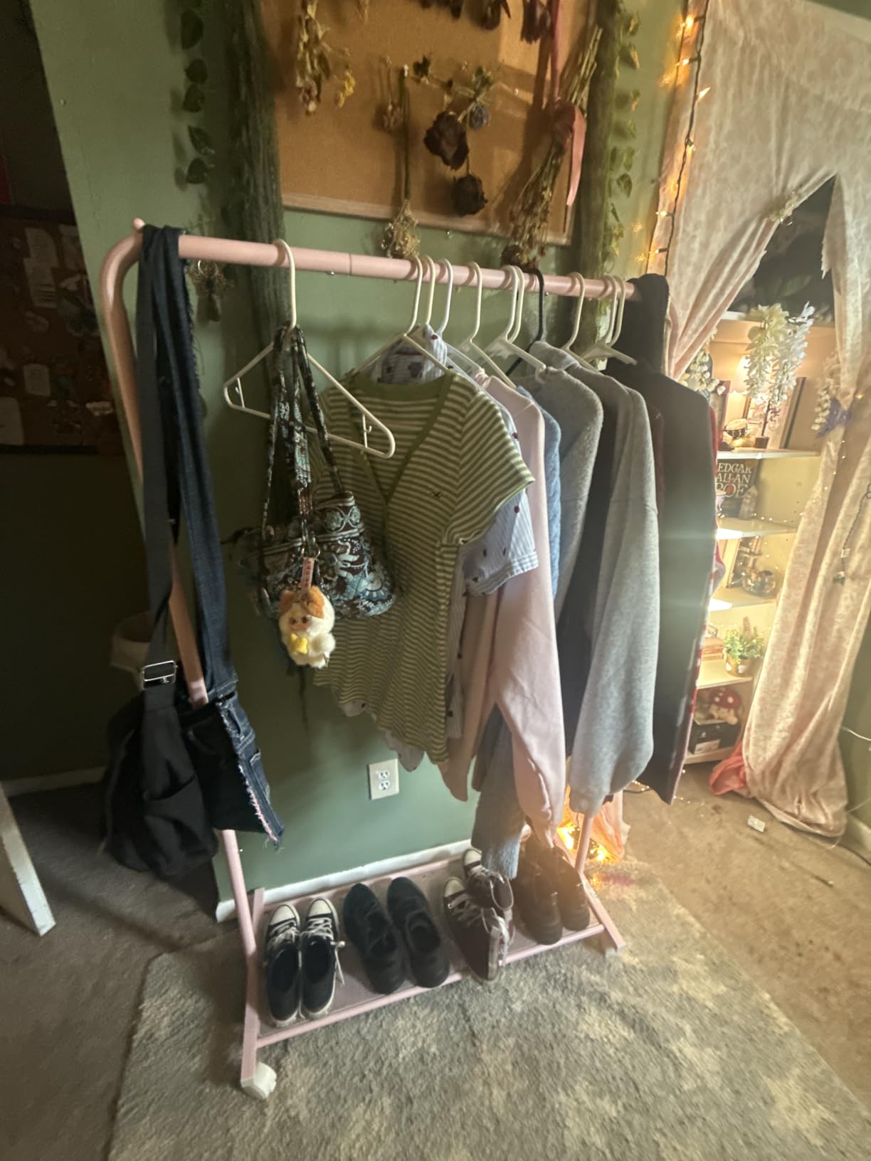 SONGMICS Clothes Rack with Wheels, Metal Garment Rack, Mesh Storage Shelf customer photo 1