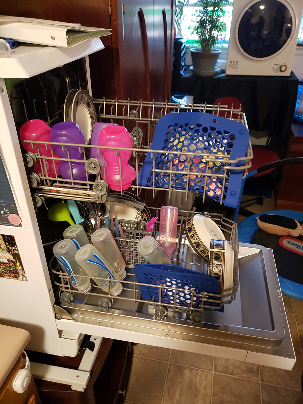 SPT SD-9263W 18″ Energy Star Portable Dishwasher – White customer photo 2