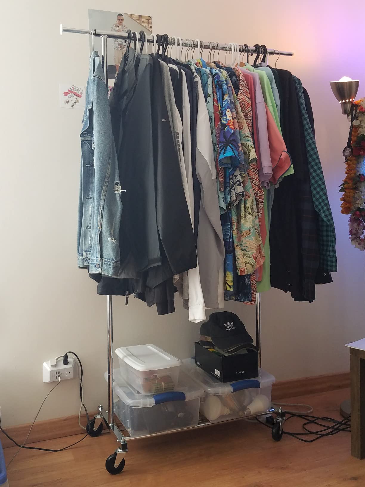 Simple Trending Clothing Garment Rack, Extendable Clothes Rack, Chrome customer photo 1