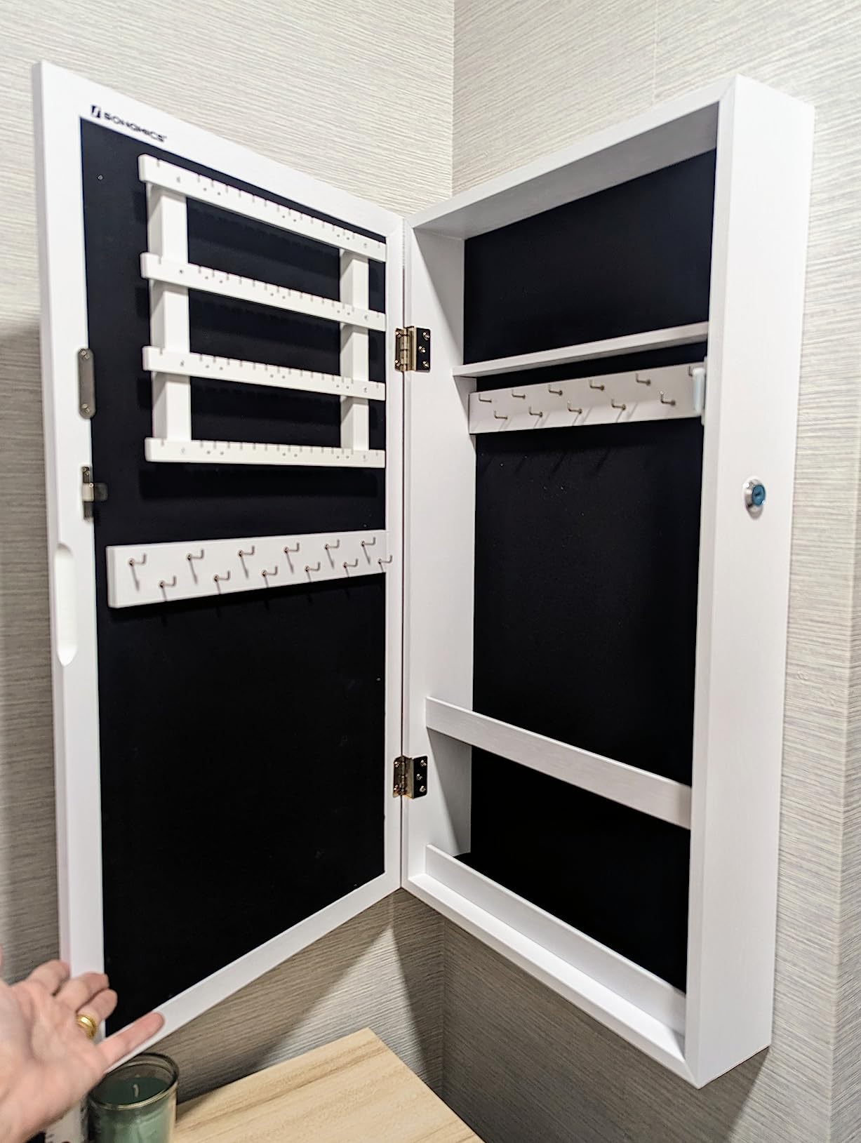 SONGMICS Lockable Jewelry Cabinet Armoire with Mirror, Wall-Mounted customer photo 2