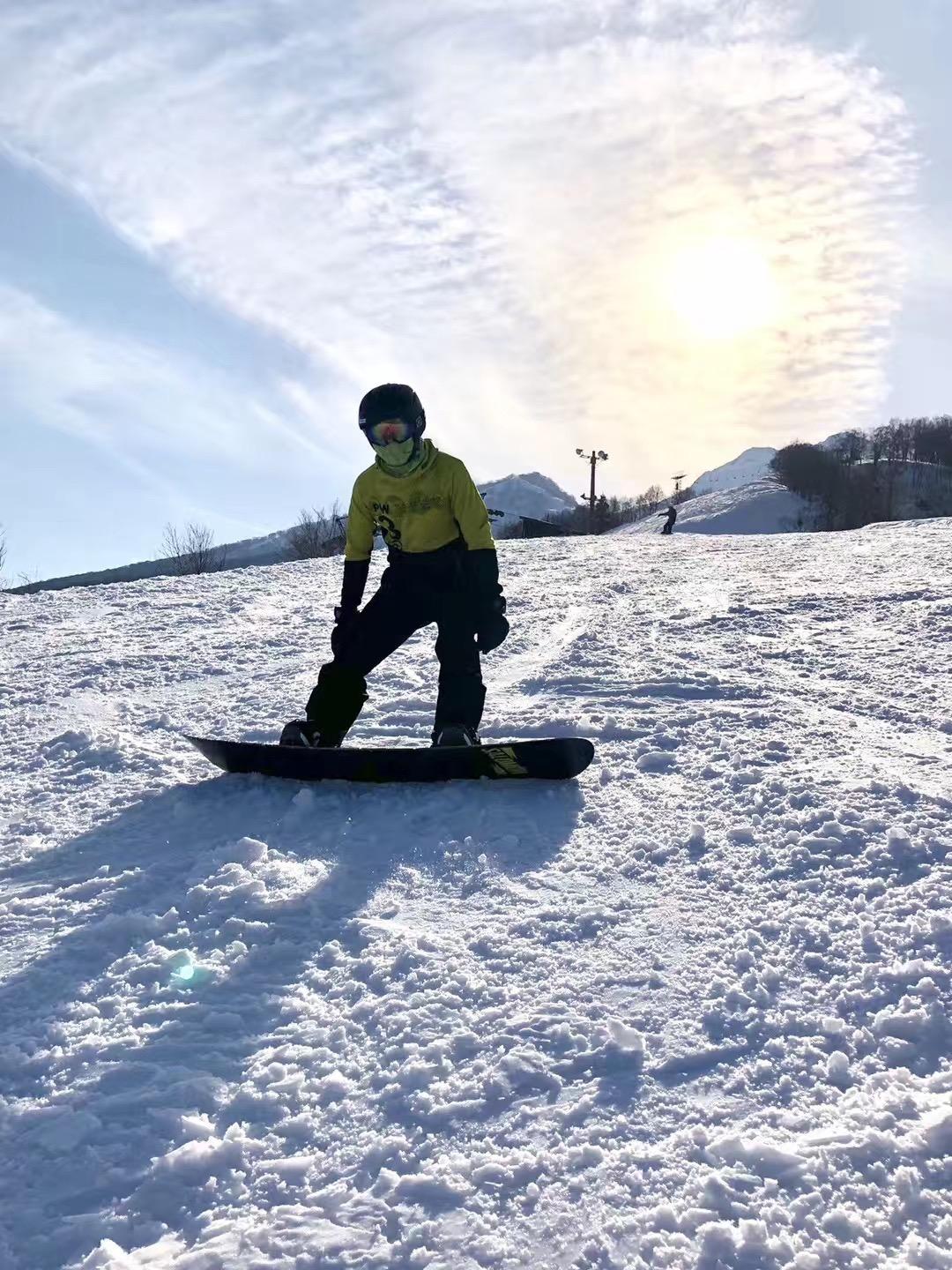 FREE SOLDIER Men's Waterproof Snow Ski Pants customer photo 1