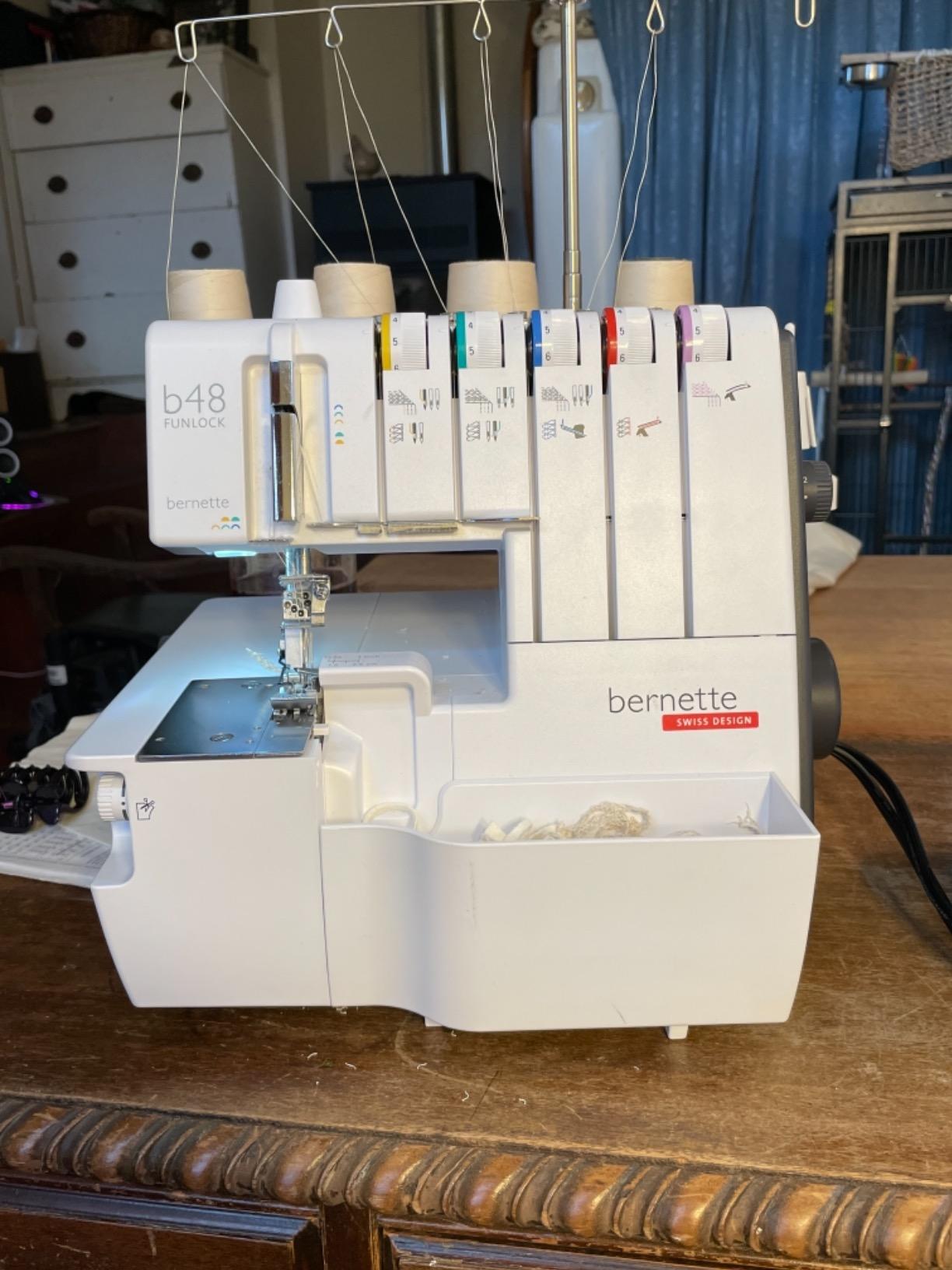 Bernette B48 Funlock Serger Coverstitch Sewing Machine | 23 Stitch Options LED Light Threader 1300SPM customer photo 1