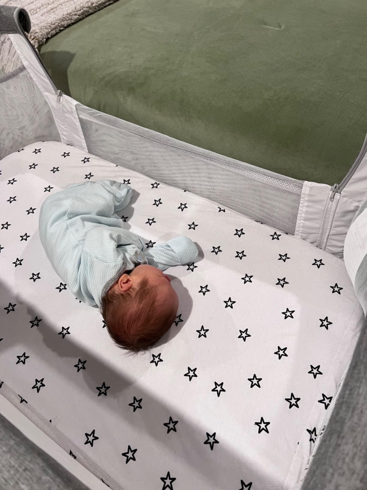 Milliard Baby Bedside Bassinet Sleeper, Bassinet for Newborn with Plush Mattress, Mesh Breathable, Adjustable Side Sleeper Portable Crib for Infant customer photo 1