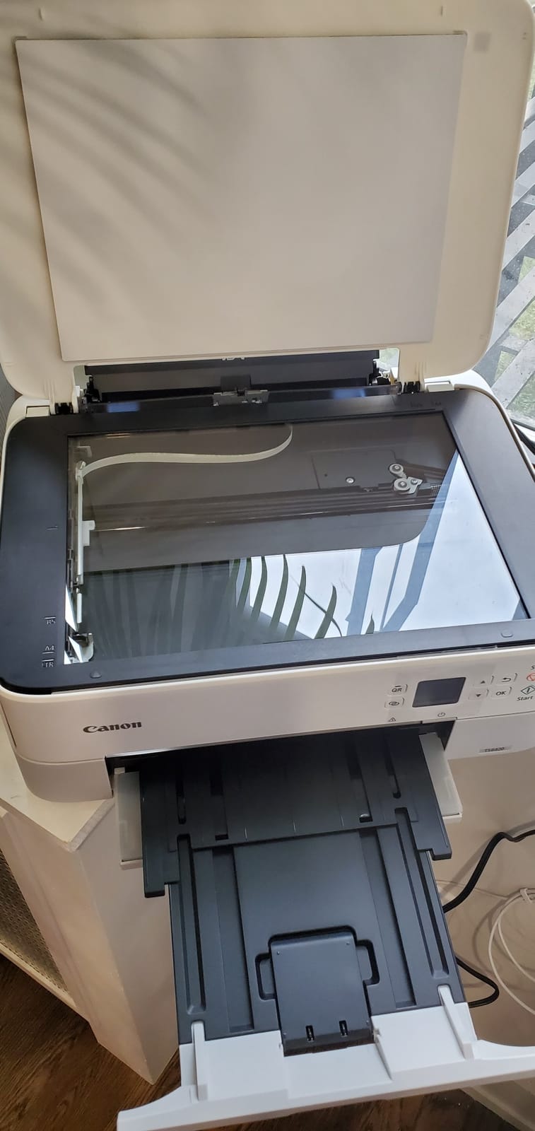 Canon TS6420 All-in-One Wireless Printer, Black customer photo 2