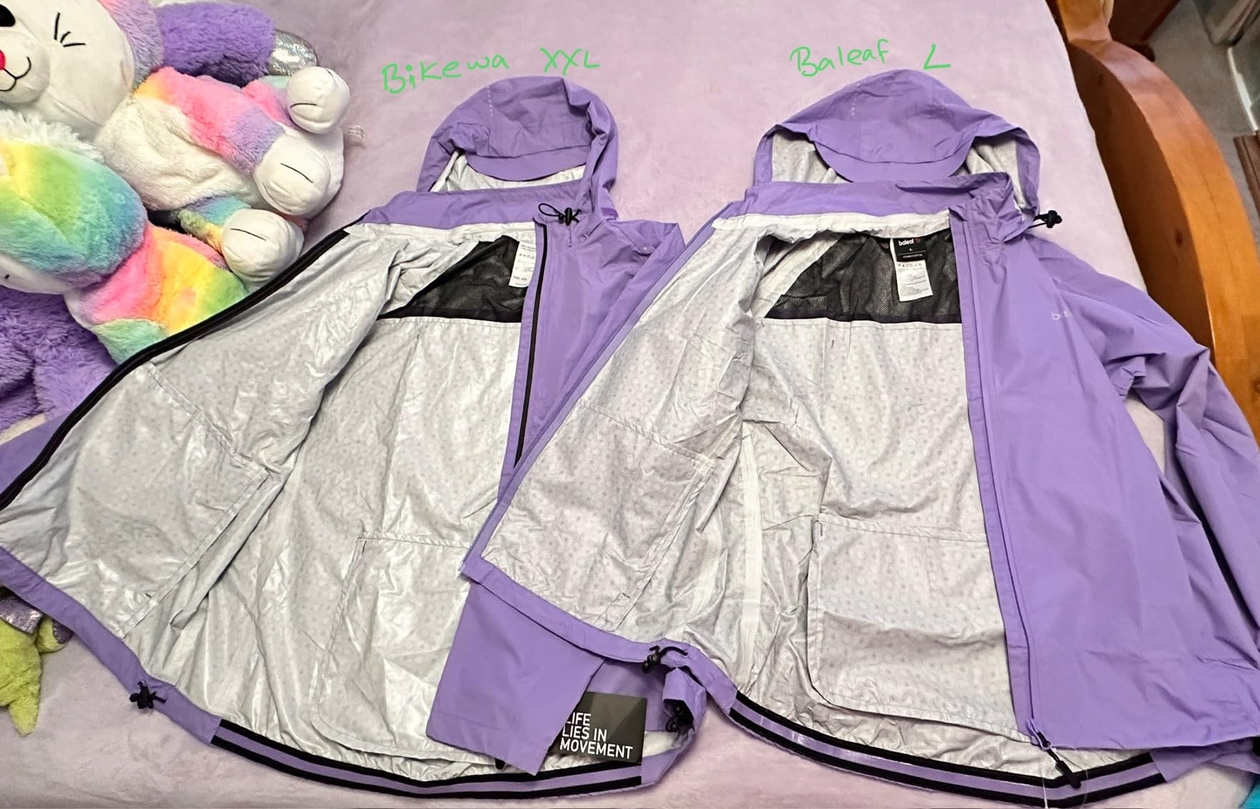 baleaf Packable Rain Jacket Women Waterproof Lightweight Jackets Hooded customer photo 1