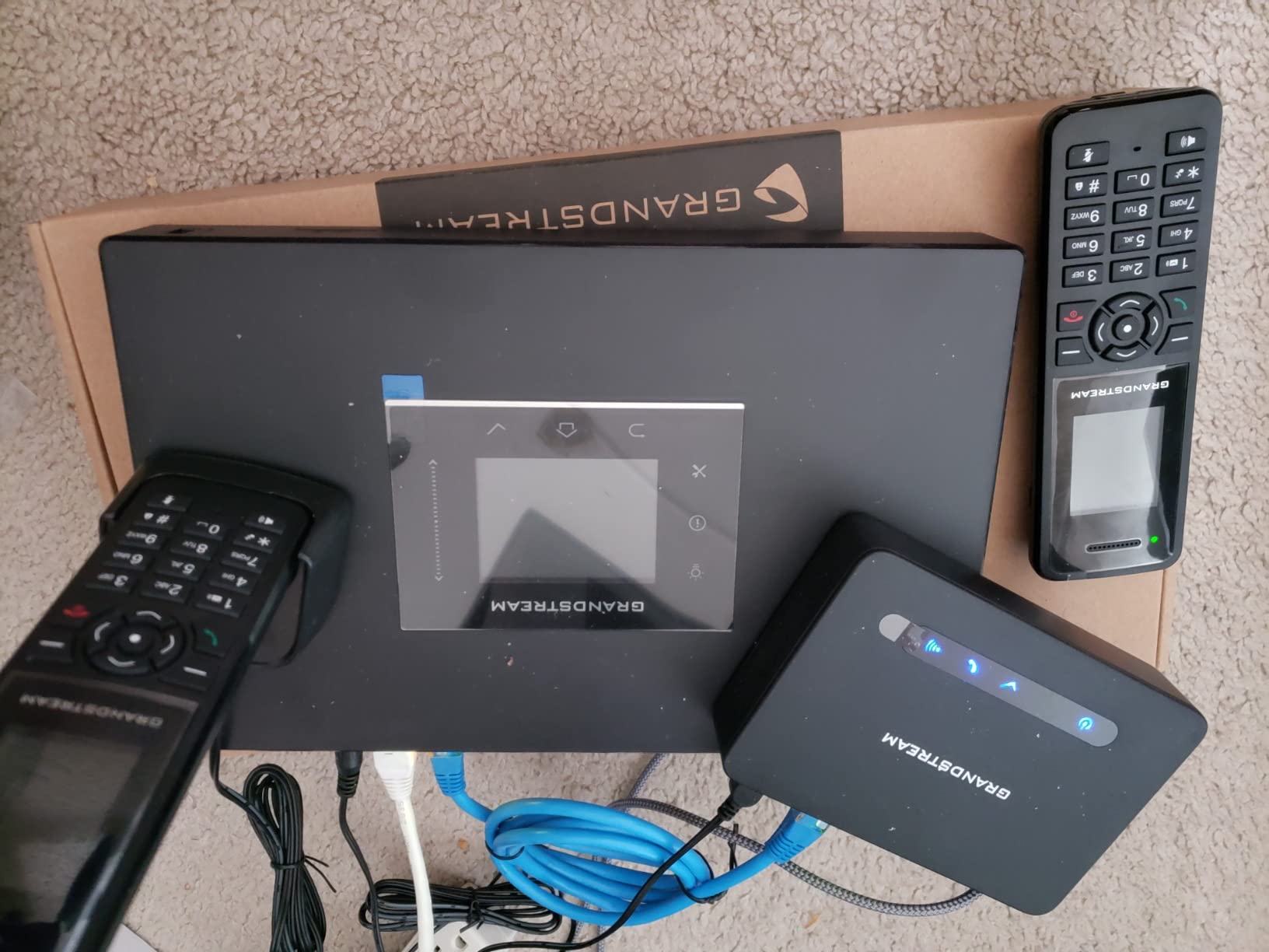 Grandstream UCM6301 IP PBX | 1 FXO Port, 1 FXS Port | Desktop/Wall-Mount customer photo 1