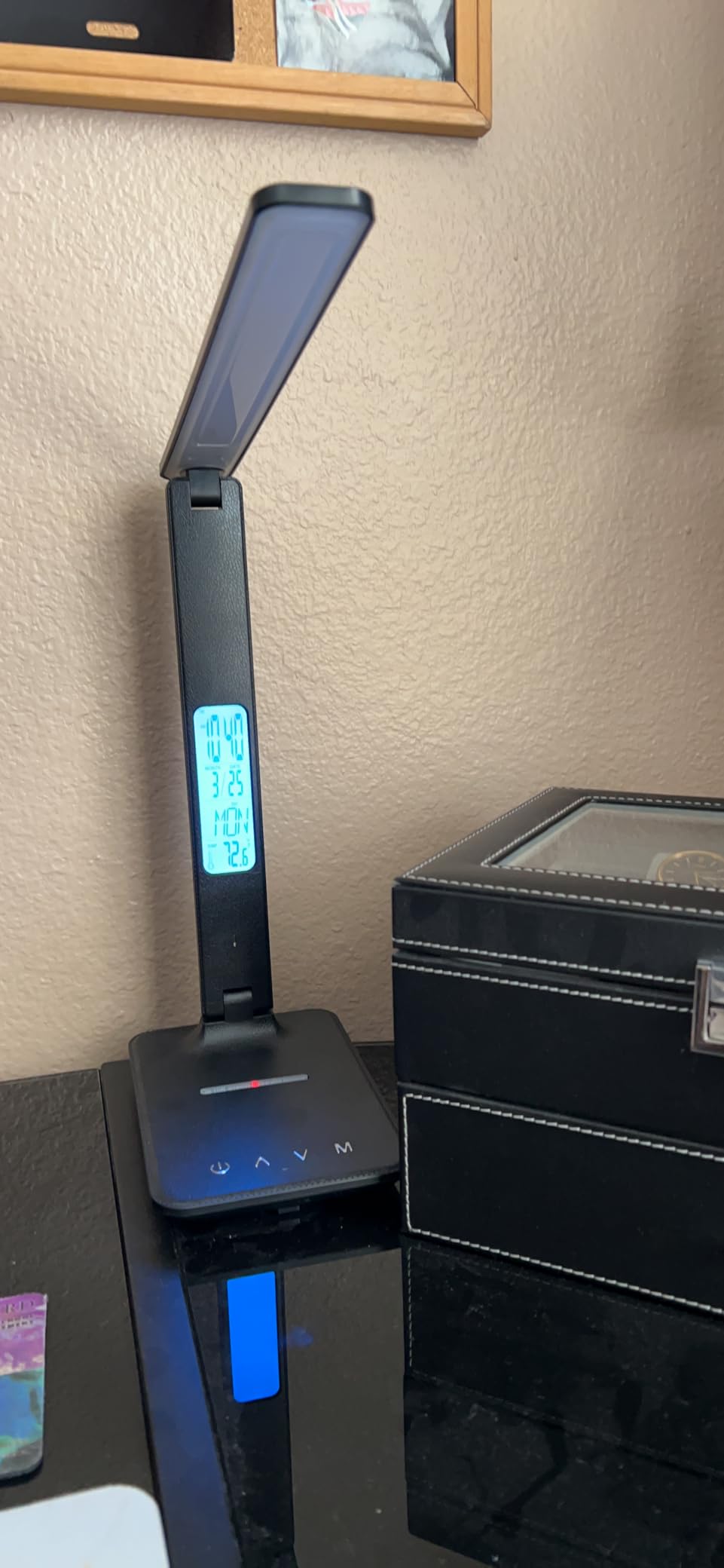 LED Desk Lamp with Wireless Charger, Suitable for Home, Office Dimmable, with USB Charging Port, Built-in Clock, Calendar, Thermometer and Automatic Timing Reading Desk Lamp. customer photo 2