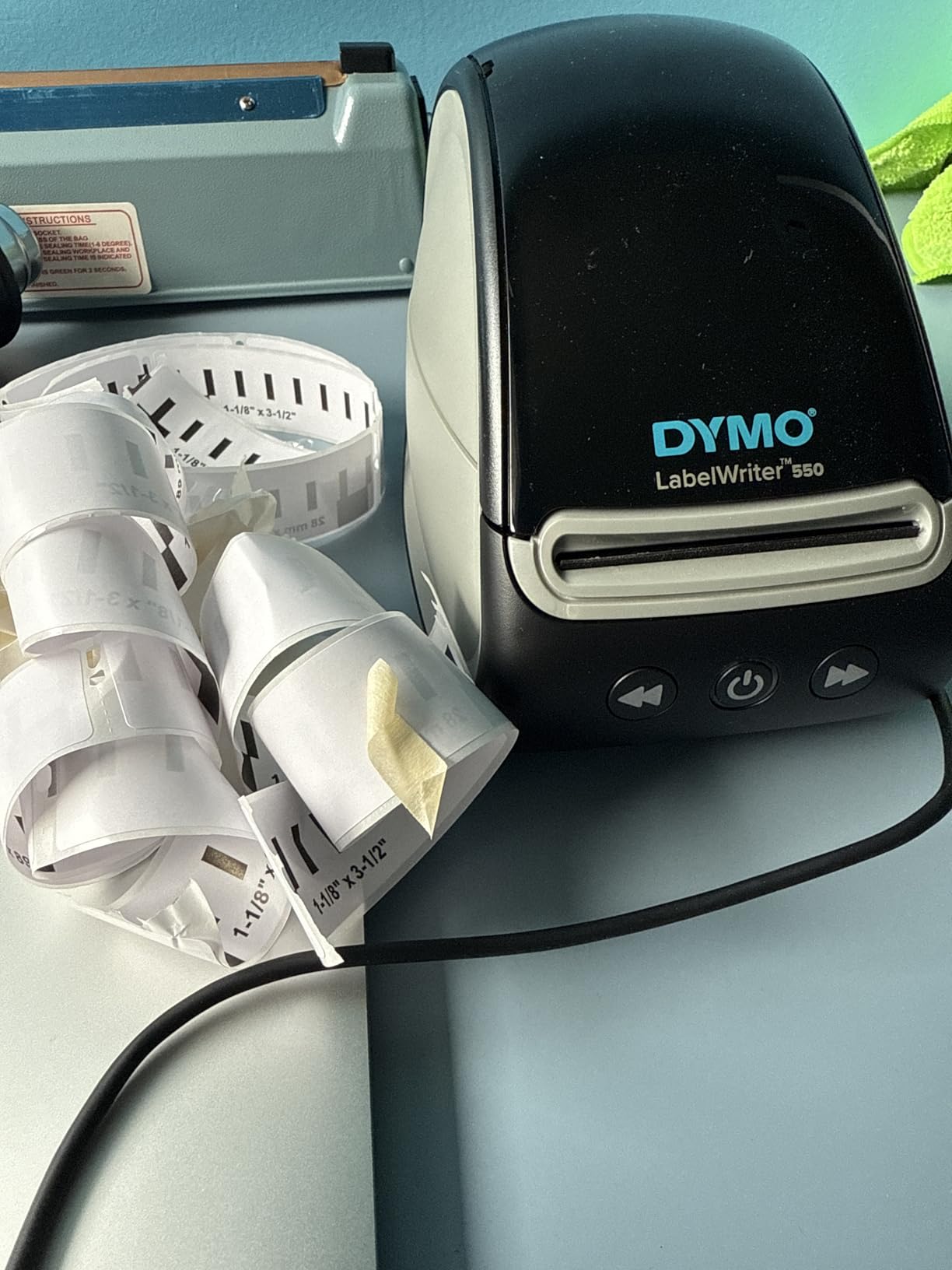 DYMO LabelWriter 550 Series Label Printer with Automatic Label Recognition, Direct Thermal Printing customer photo 1