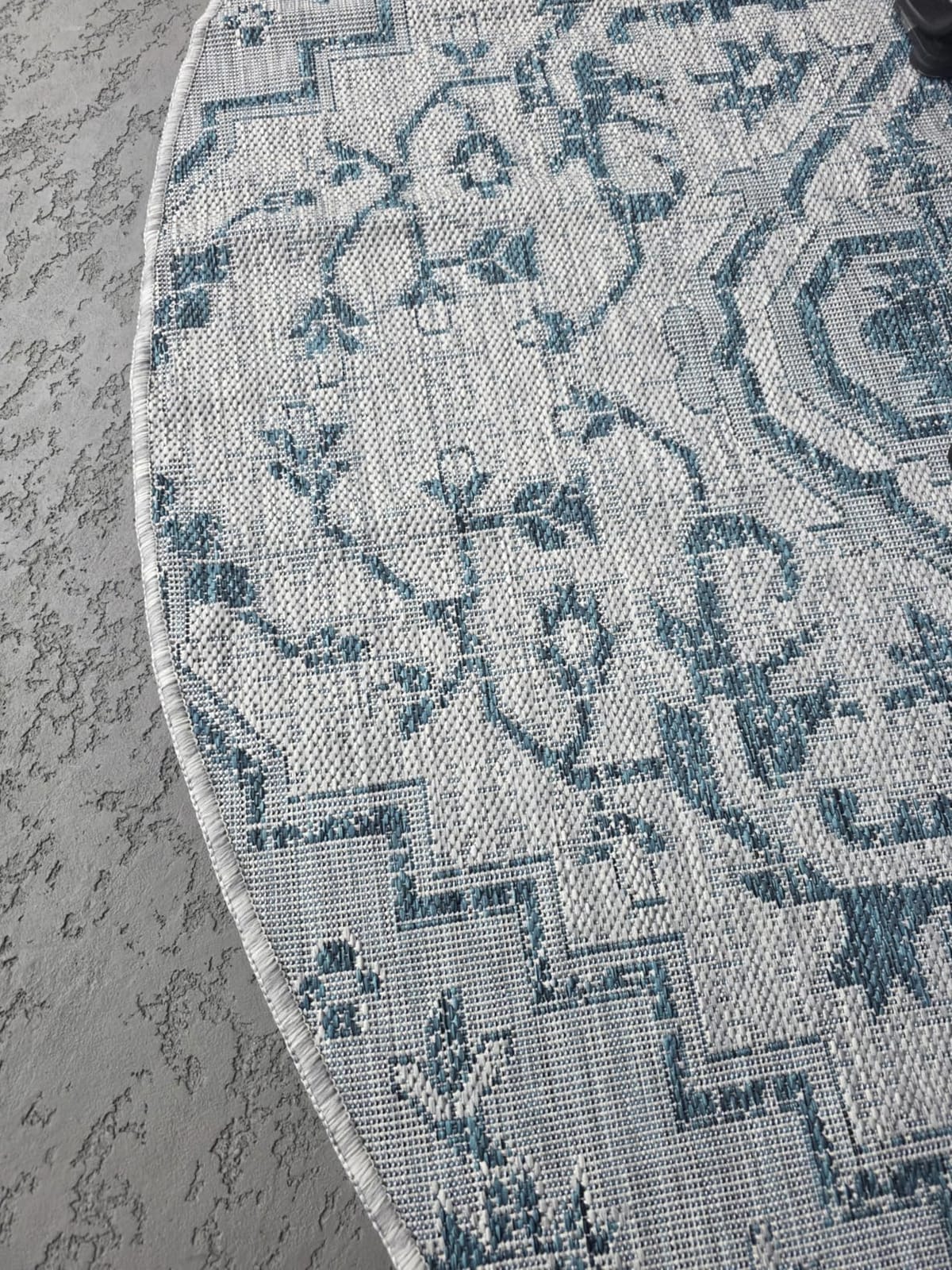JONATHAN Y Boho Medallion Indoor Outdoor Area Rug 9X12 Navy/Gray, Estrella Textured Weave for Backyard, Patio, Porch, Easy-Cleaning, High Traffic, Pet-Friendly, Non-Shedding (SMB105B-9) customer photo 1