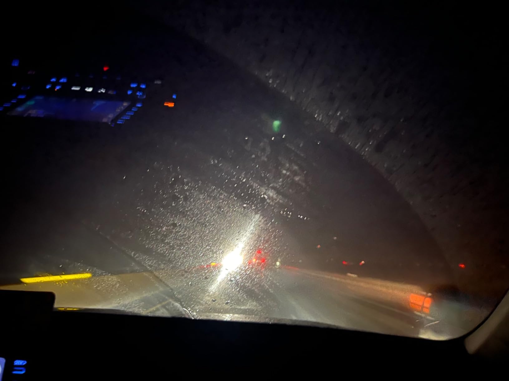 Chemical Guys, HydroView Ceramic Glass Cleaner & Coating for Windows, 16 oz customer photo 2
